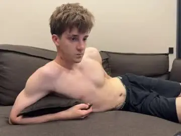 Chaturbate Sex Cam of panda_b0y