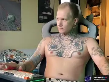 Chaturbate Free Live Porn of paul_razor