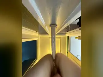 Chaturbate Live Sex Cam of devonsub1991