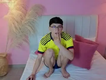 Chaturbate Adult Webcam of ryan_valentino