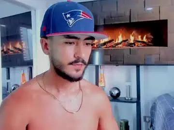 Chaturbate Watch Live Sex Cams of david_johnson372