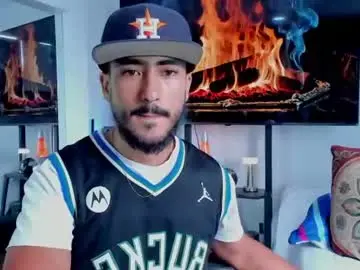 Chaturbate Free Live Porn of david_johnson372