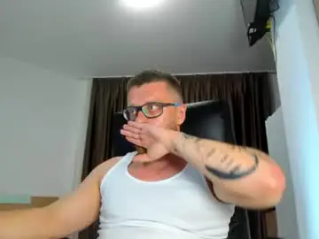 Chaturbate Watch Live Sex Cams of alphaalexxx