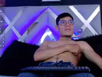 Chaturbate Watch Live Sex Cams of dante_millerr