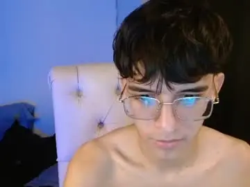 Chaturbate Live Porn of noah_millerx_