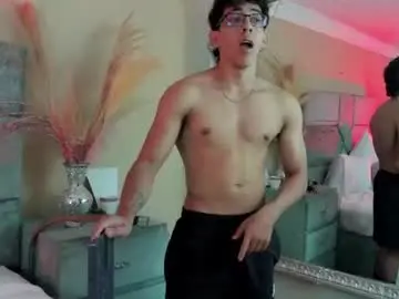 Chaturbate Adult Video Chat of julianrouss