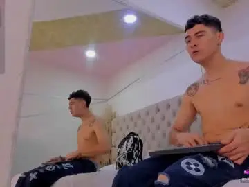 Chaturbate Adult Video Chat of diamondss_1