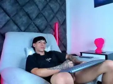 Chaturbate Free Live Porn of kroywave