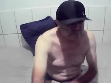 Chaturbate Best live sex cam show of augustopierdona26