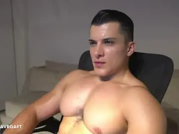 Chaturbate Best live sex cam show of maximohoot