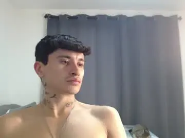 Chaturbate Nude Webcam of taylor_024