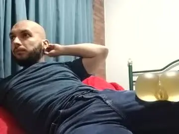 Chaturbate Live Porn of dinchtcams