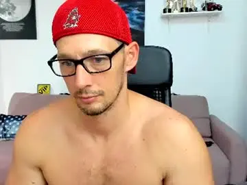 Chaturbate Free Live Porn of brutusk1