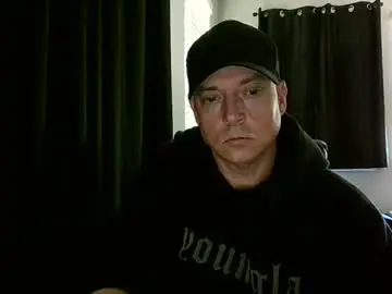 Chaturbate Best live sex cam show of caligrown1154