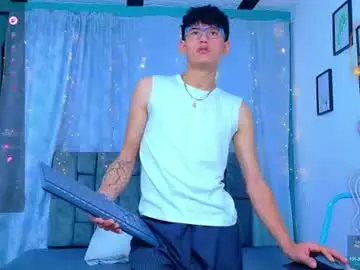 Chaturbate Live Sex Cam of nicolastorres__