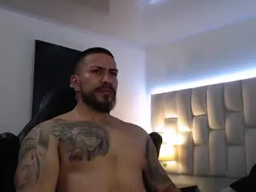 Chaturbate Live Porn of luck_grey