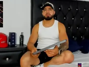 Chaturbate Best live sex cam show of mikeblaree