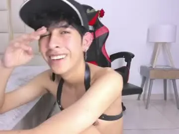 Chaturbate Adult Webcams of julian_xp