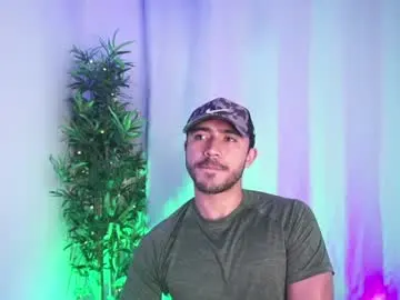 Chaturbate Sex Cam of damon_frost
