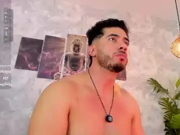 Chaturbate Best live sex cam show of nate_franco