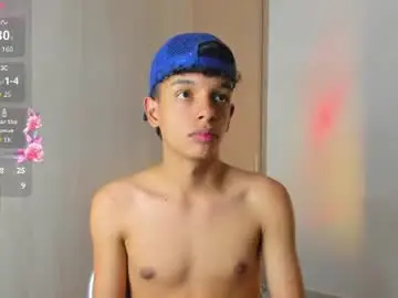 Chaturbate Adult Video Chat of maxfrost1
