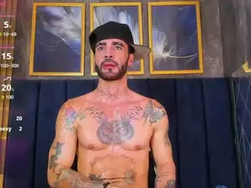 Chaturbate Best live sex cam show of darwin_horny2