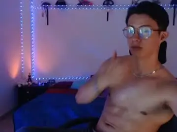Chaturbate Adult Video Chat of brandon_starkk