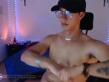 Chaturbate Nude Webcam of brandon_starkk