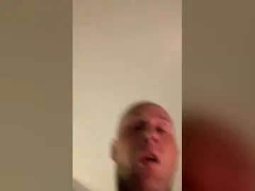 Chaturbate Live Sex of ezekielll1999
