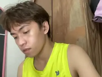 Chaturbate Live Sex Cam of yourcummer_april