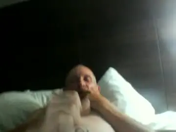 Chaturbate Live Sex Cam of allenmarrsinncs