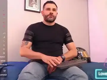 Chaturbate Live Sex of jonas_beard1