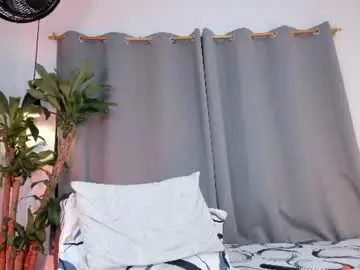 Chaturbate Live Sex Cam of mrhot_night