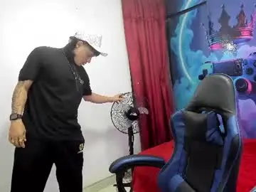 Chaturbate Sex Cam of tiger_hot10