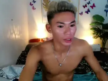 Chaturbate Live Porn of yourdreamboyx