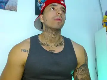 Chaturbate Private Sex Chat of darius_phoenix