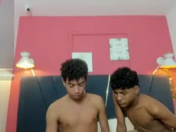 Chaturbate Adult Video Chat of alexx_cum18