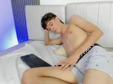 Chaturbate Private Sex Chat of kylorx_xx
