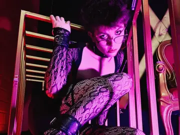 Imlive Live Porn of DionnySian69