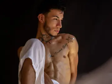 Livejasmin Free Porn Cam of OliverMira