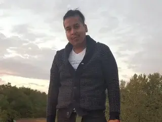 Streamate Free Porn Cam of EstebanCrack