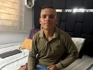 Streamate Nude Webcam of bryankiim