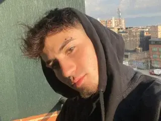 Streamate Sex Chat of LucasKninght