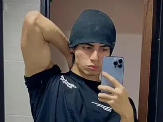 Streamate Sex Chat of eren_jeager