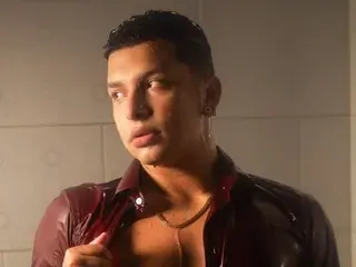 Streamate Adult Webcams of MasterConnor