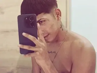 Streamate Live Sex of DaveHottx