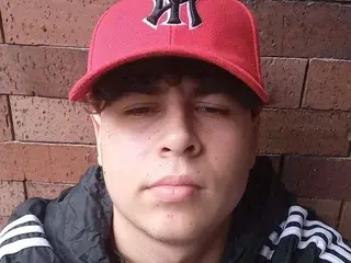 Streamate Watch Live Sex Cams of BruceMax