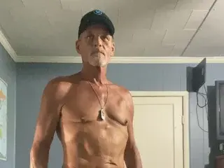 Streamate Live Sex Cam of Woodwanker69