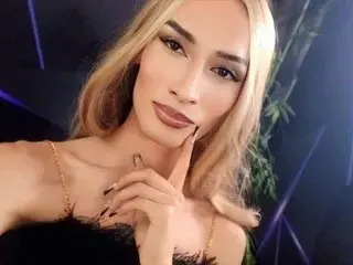 Streamate Nude Webcam of YolePero