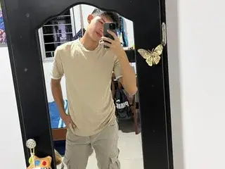 Streamate Free Live Porn of Babyynoahtt